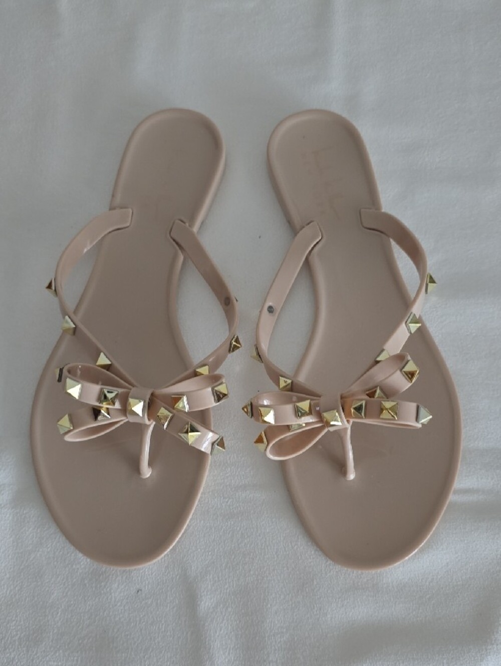 Women's Blush Bow Stud Jelly Sandals.New